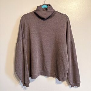 American Eagle Oversized Mock Neck Sweatshirt Mauve Brown Size M